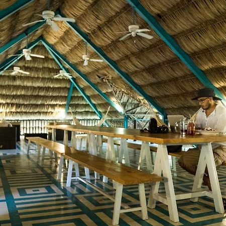 Jungle Lodge Tikal Hostal Екстер'єр фото