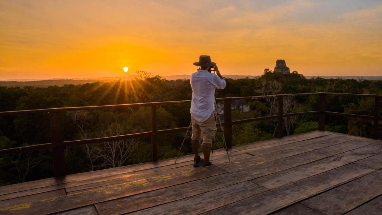 Jungle Lodge Tikal Hostal Екстер'єр фото