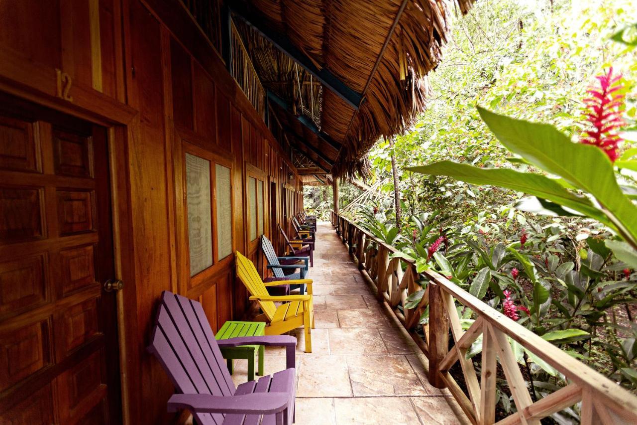 Jungle Lodge Tikal Hostal Екстер'єр фото
