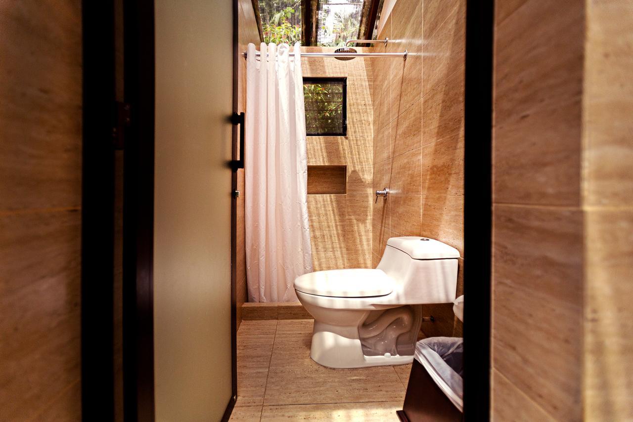 Jungle Lodge Tikal Hostal Екстер'єр фото