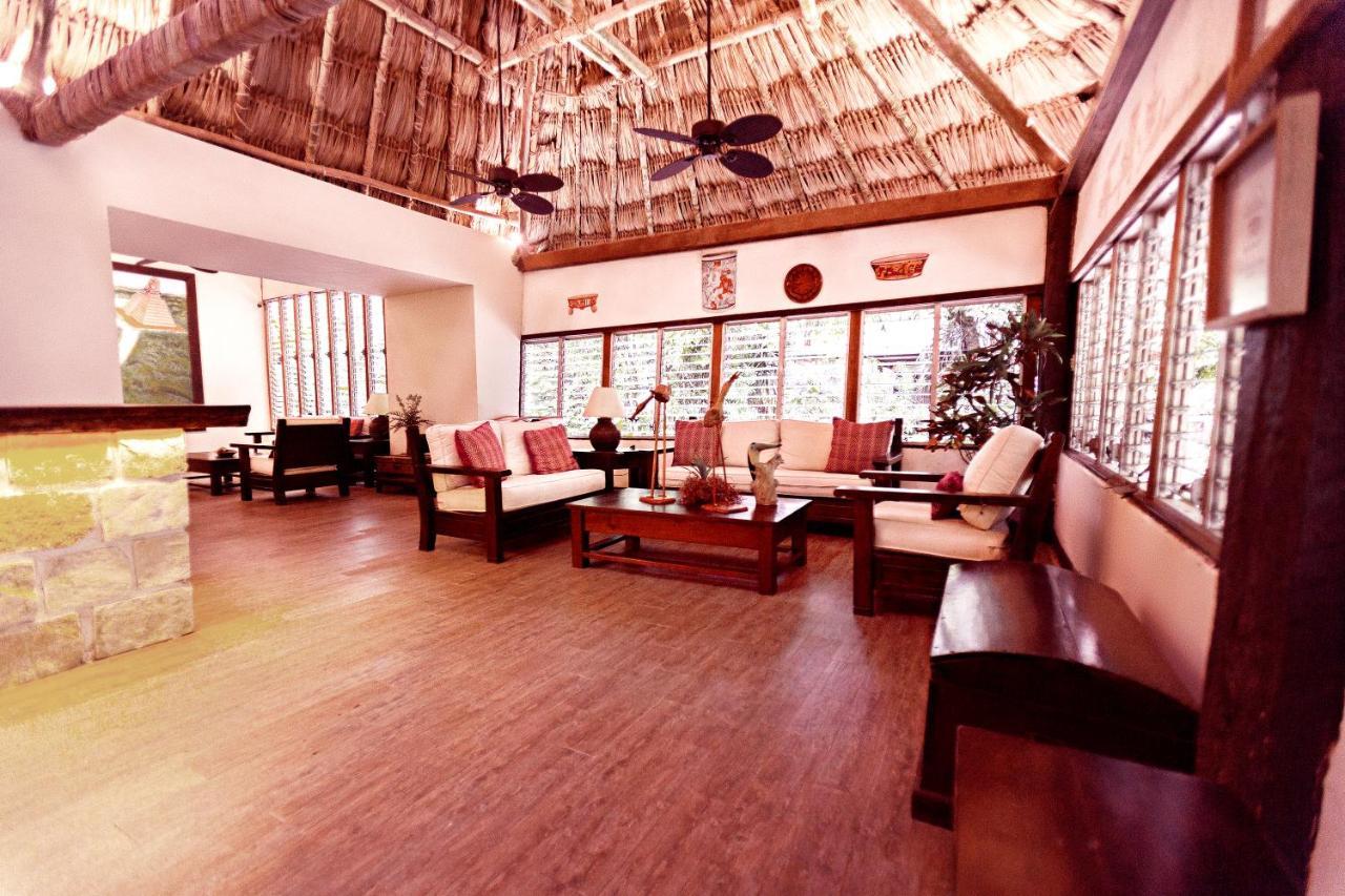 Jungle Lodge Tikal Hostal Екстер'єр фото