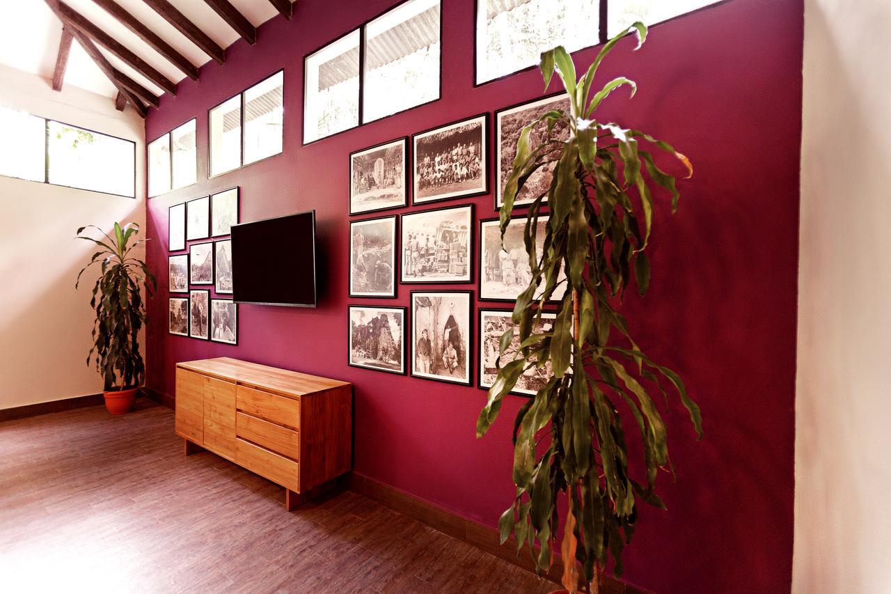 Jungle Lodge Tikal Hostal Екстер'єр фото